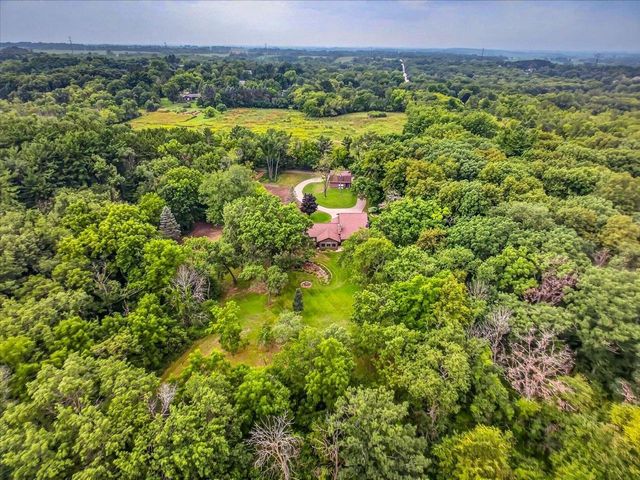 2670 N Britt Road, Janesville, WI 53548