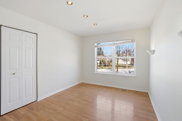 6349 Braxton Court, Gurnee, IL 60031