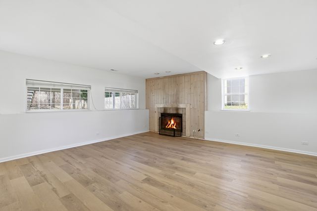 6349 Braxton Court, Gurnee, IL 60031