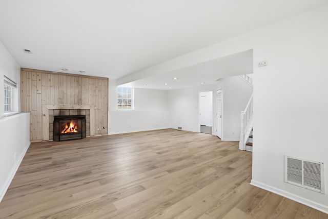 6349 Braxton Court, Gurnee, IL 60031