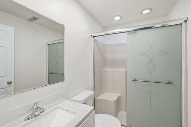 6349 Braxton Court, Gurnee, IL 60031