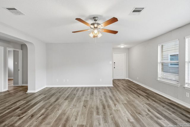 1231 Range Finder, San Antonio, TX 78245