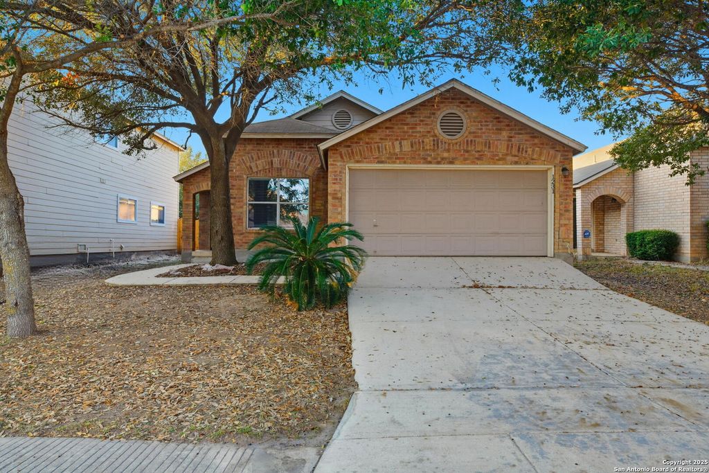 1231 Range Finder, San Antonio, TX 78245