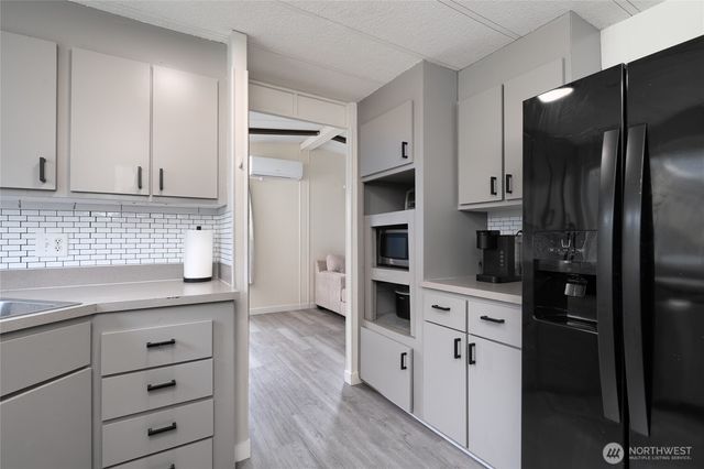 4540 Monkey Hill Road, Oak Harbor, WA 98277