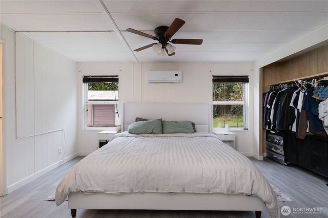 4540 Monkey Hill Road, Oak Harbor, WA 98277