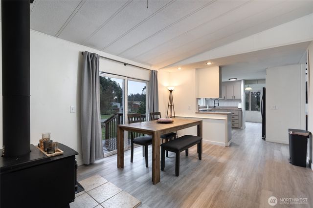 4540 Monkey Hill Road, Oak Harbor, WA 98277