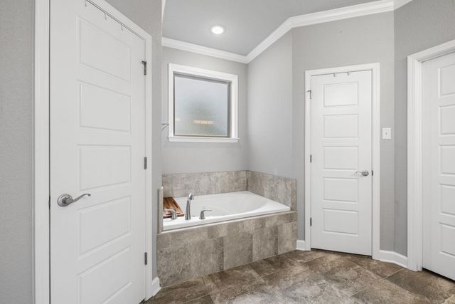 31 Andy Cove, Cabot, AR 72023