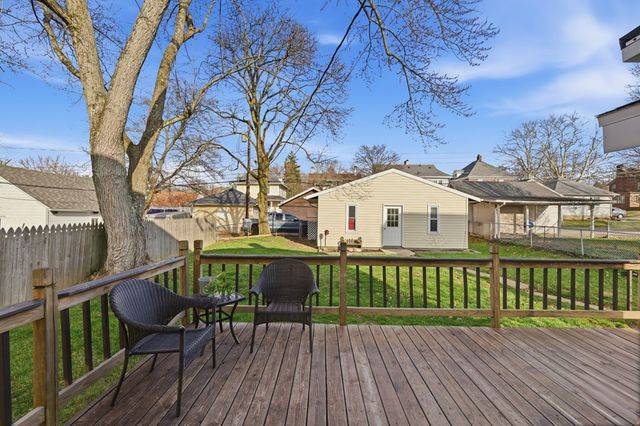 31 Parkwood Blvd, Mansfield, OH 44906