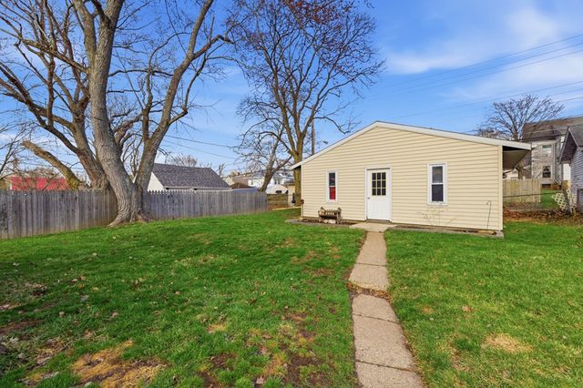 31 Parkwood Blvd, Mansfield, OH 44906