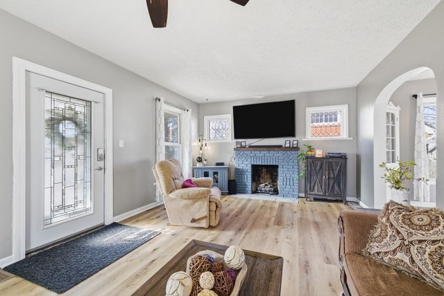 31 Parkwood Blvd, Mansfield, OH 44906