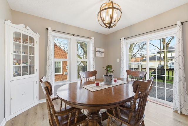 31 Parkwood Blvd, Mansfield, OH 44906