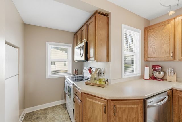 31 Parkwood Blvd, Mansfield, OH 44906