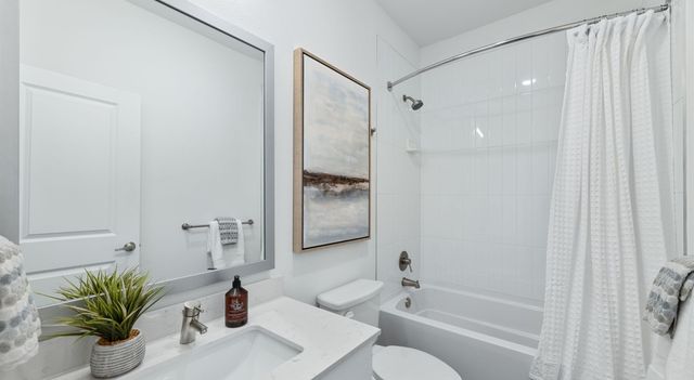 3800 W Lamberth Road 204, Sherman, TX 75092