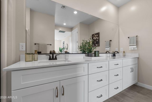 24057 W PUEBLO Avenue, Buckeye, AZ 85326