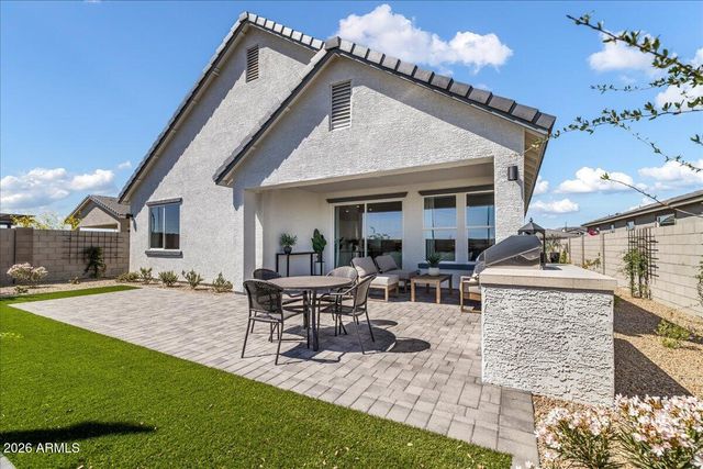 24057 W PUEBLO Avenue, Buckeye, AZ 85326