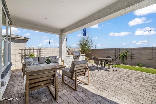 24057 W PUEBLO Avenue, Buckeye, AZ 85326