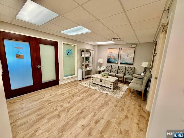 600 Godwin Avenue 6, Midland Park, NJ 07432