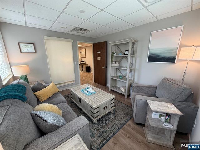 600 Godwin Avenue 6, Midland Park, NJ 07432