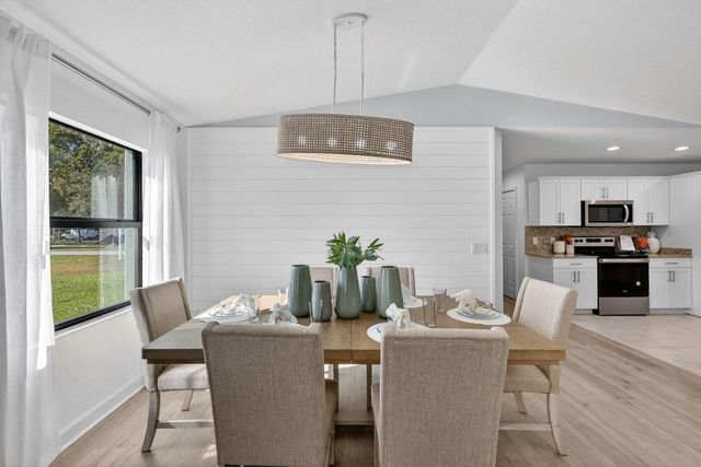 9 Kachina Lane, Port St. Lucie, Port St Lucie, FL 34952