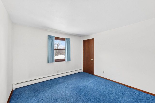 5645 S Lake DRIVE, Cudahy, WI 53110