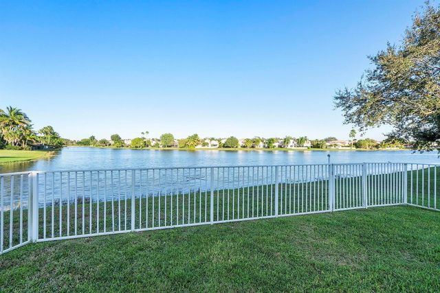 5081 NW 120th Avenue, Coral Springs, FL 33076