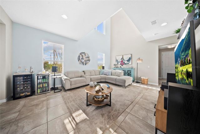 15196 NEWTONIA STREET, Winter Garden, FL 34787