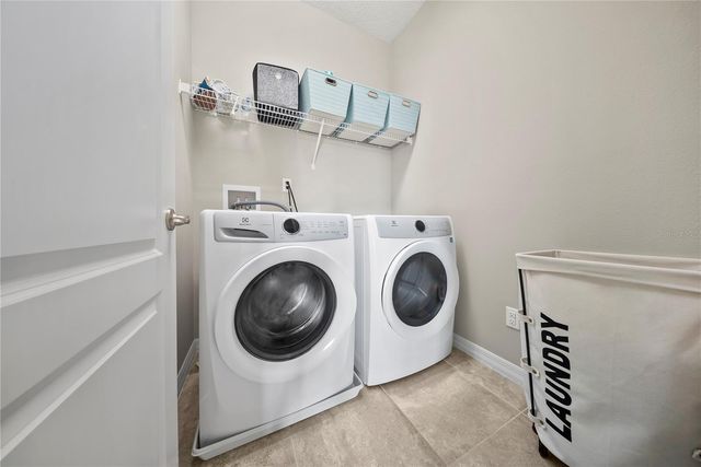 15196 NEWTONIA STREET, Winter Garden, FL 34787