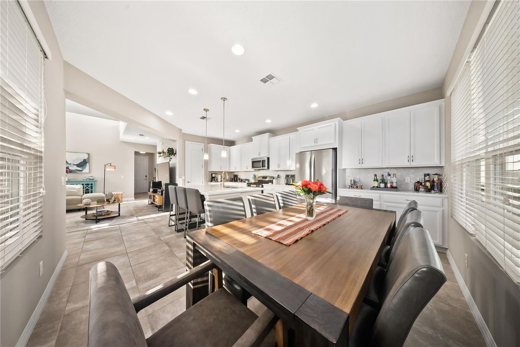 Image 16 of property listing at 15196 NEWTONIA STREET, Winter Garden, FL 34787