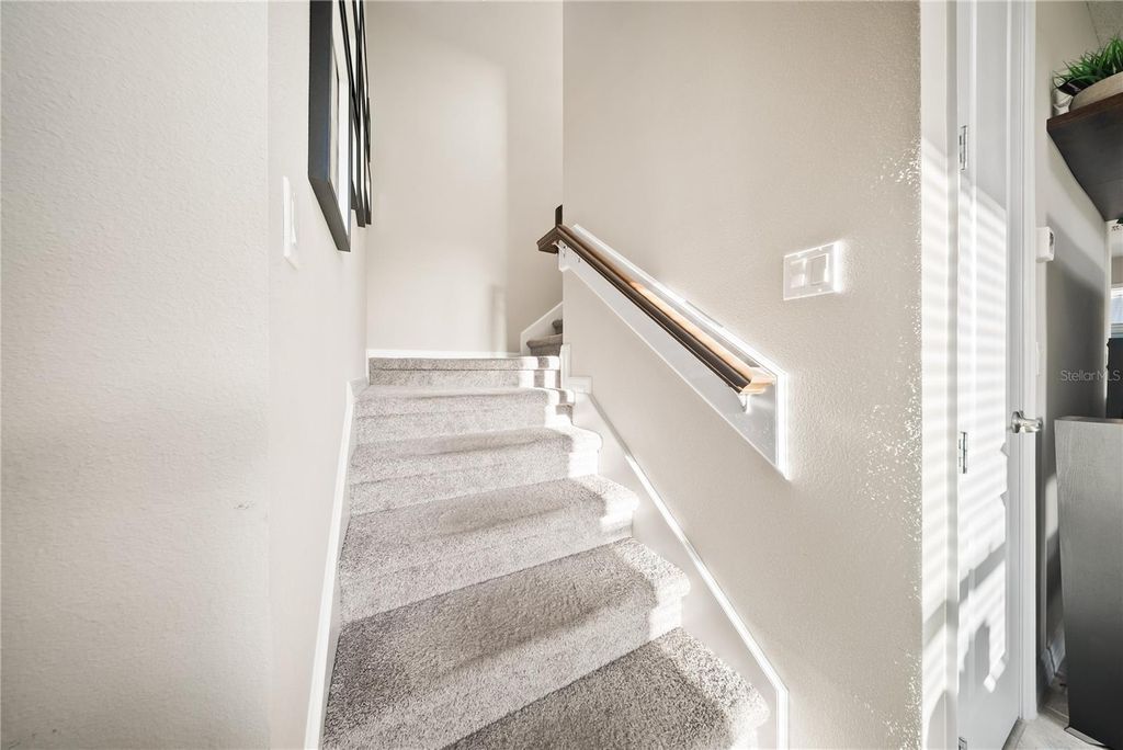 Image 22 of property listing at 15196 NEWTONIA STREET, Winter Garden, FL 34787