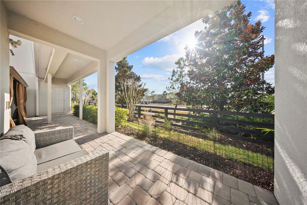 Image 43 of property listing at 15196 NEWTONIA STREET, Winter Garden, FL 34787