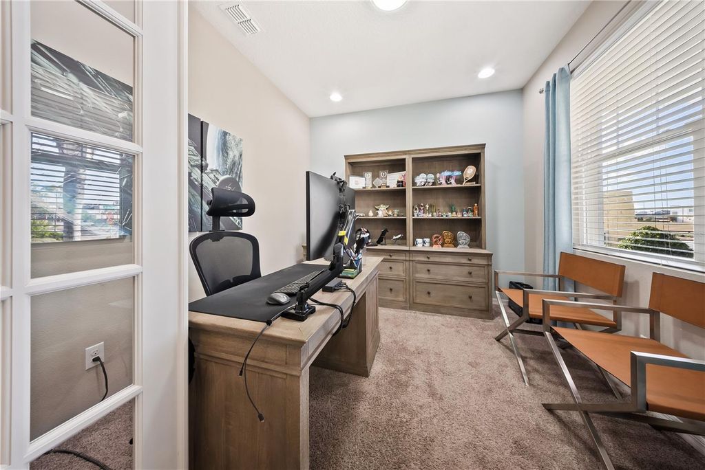 Image 7 of property listing at 15196 NEWTONIA STREET, Winter Garden, FL 34787