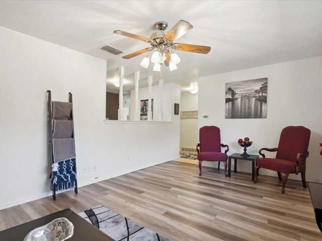 3207 Lynnwood Drive, Arlington, TX 76013