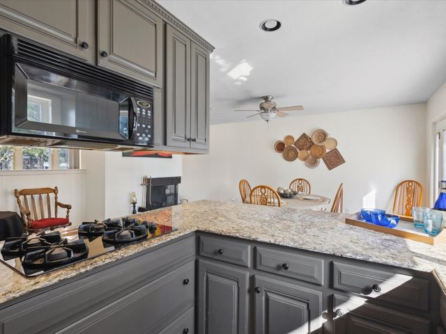 3207 Lynnwood Drive, Arlington, TX 76013