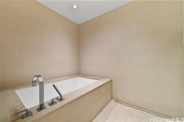 1388 Ala Moana Boulevard 1406, Honolulu, HI 96814