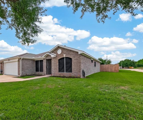 5102 Park Village Drive, Houston, TX 77048
