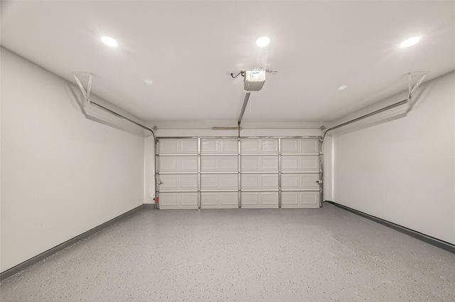 5102 Park Village Drive, Houston, TX 77048