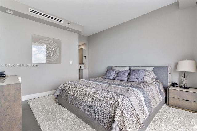 6365 Collins Avenue 4307, Miami Beach, FL 33141