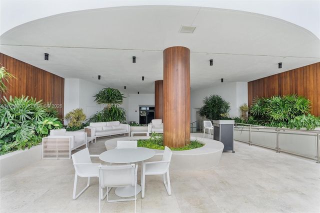 6365 Collins Avenue 4307, Miami Beach, FL 33141