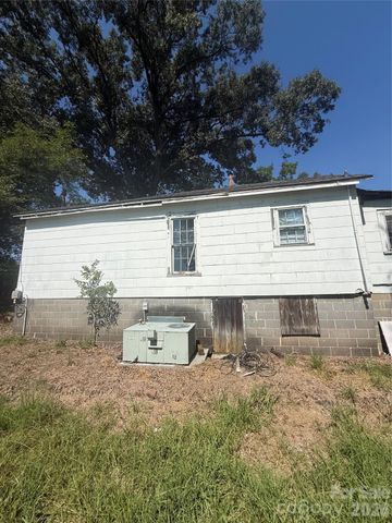 1516 N Aspen Street, Lincolnton, NC 28092