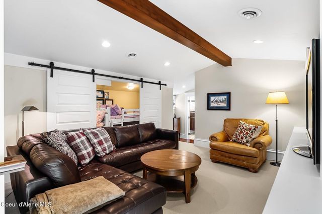 501 S Second Ave, Sandpoint, ID 83864
