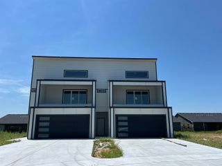 2078-2080 N Reece Ct, Wichita, KS 67030