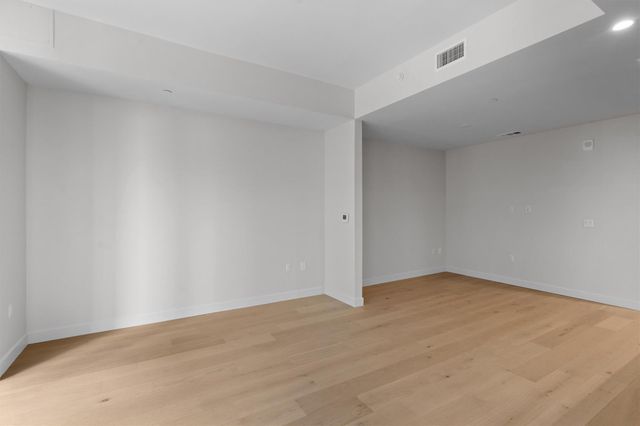 44 East Ave 2306, Austin, TX 78701