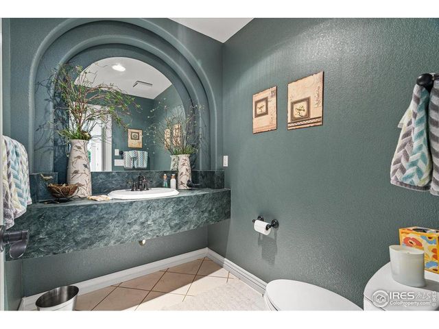 9088 Golden Fields Ln, Loveland, CO 80538