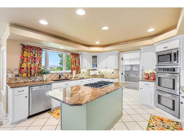 9088 Golden Fields Ln, Loveland, CO 80538