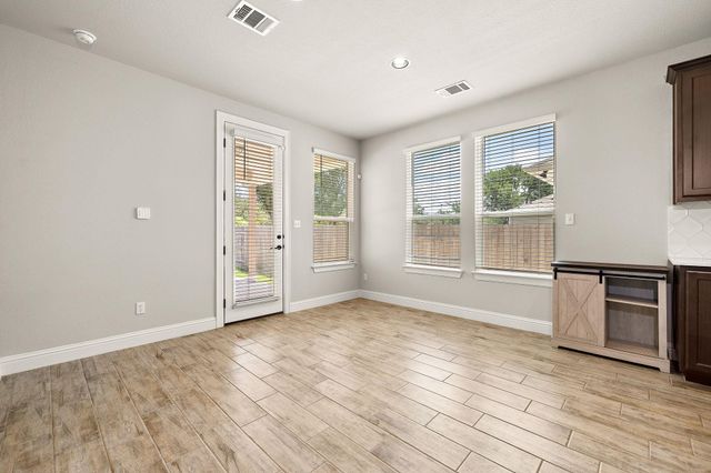 232 Stone Canyon DR, Georgetown, TX 78628