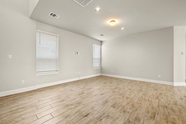 232 Stone Canyon DR, Georgetown, TX 78628