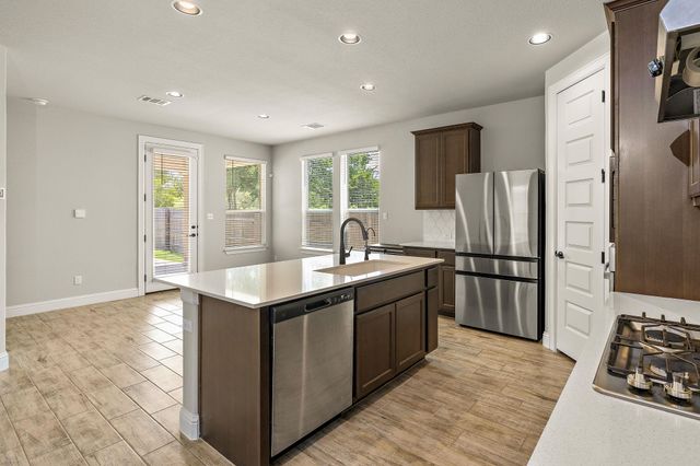 232 Stone Canyon DR, Georgetown, TX 78628