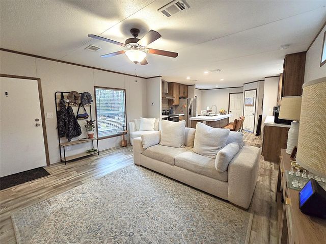 20 Morris Creek Road, Coldspring, TX 77331