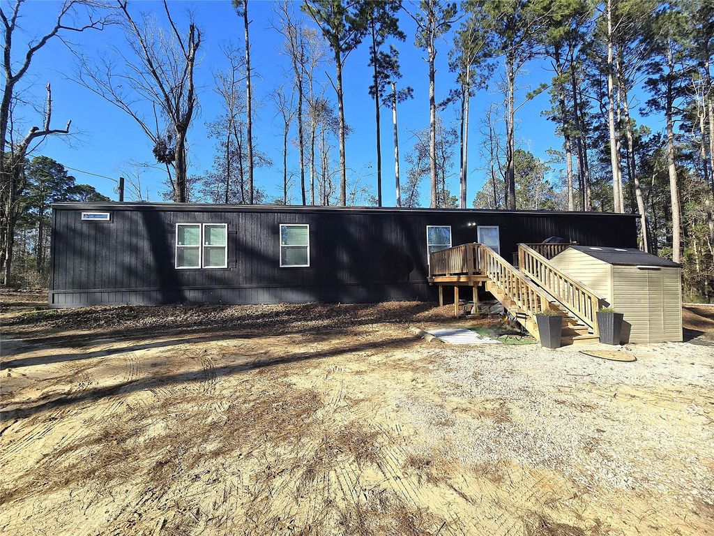 20 Morris Creek Road, Coldspring, TX 77331