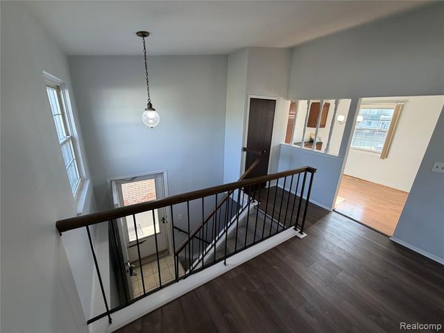 20923 W Glen Haven Circle, Northville, MI 48167